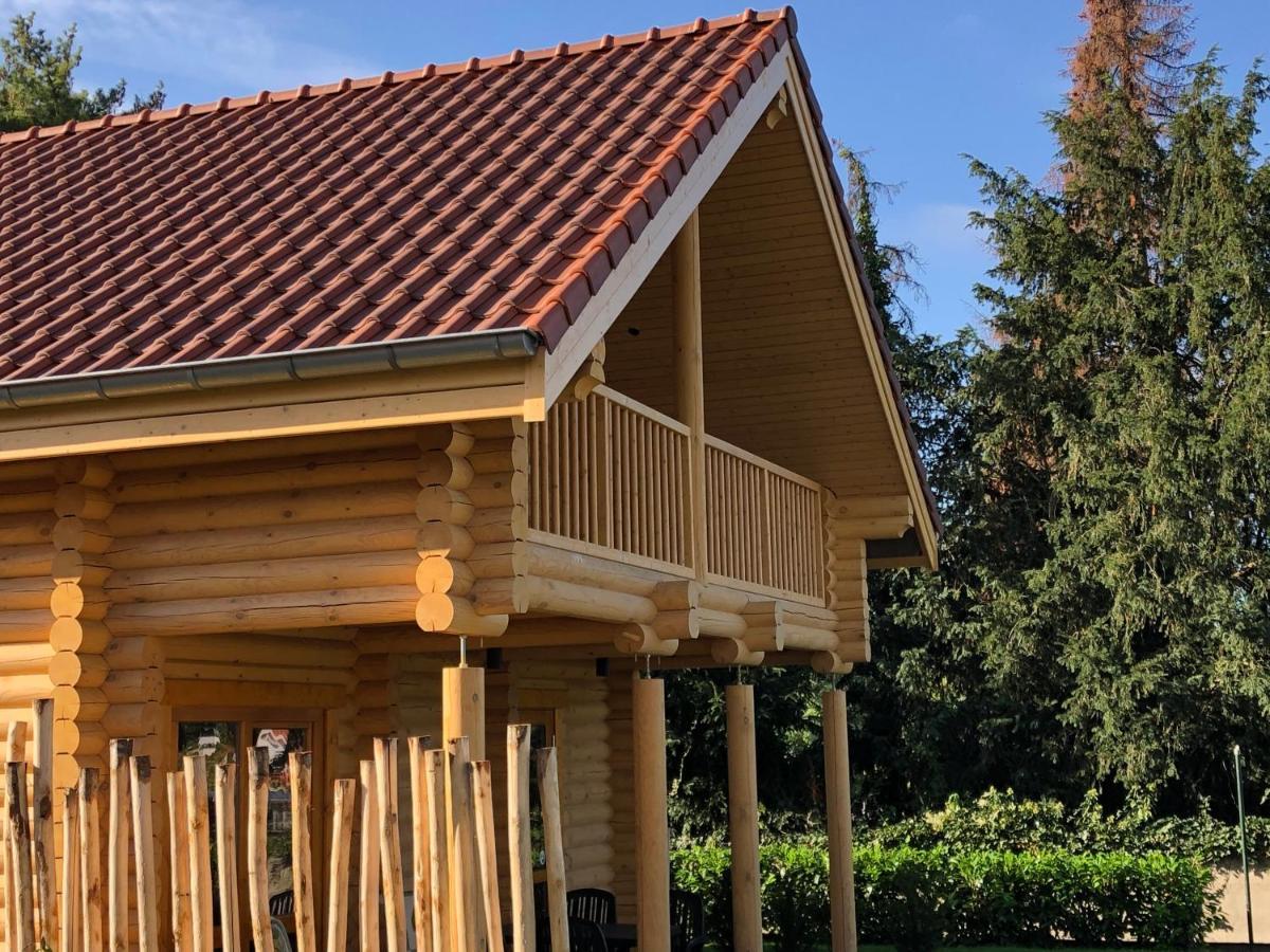 Holiday park Boomstamhuis High Chaparral